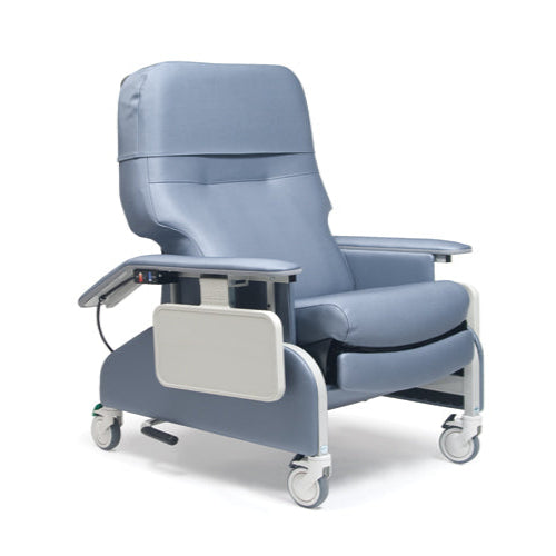Deluxe Clinical Care Recliner