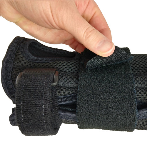 Blue Jay Deluxe Wrist Brace for Carpal Tunnel – Black